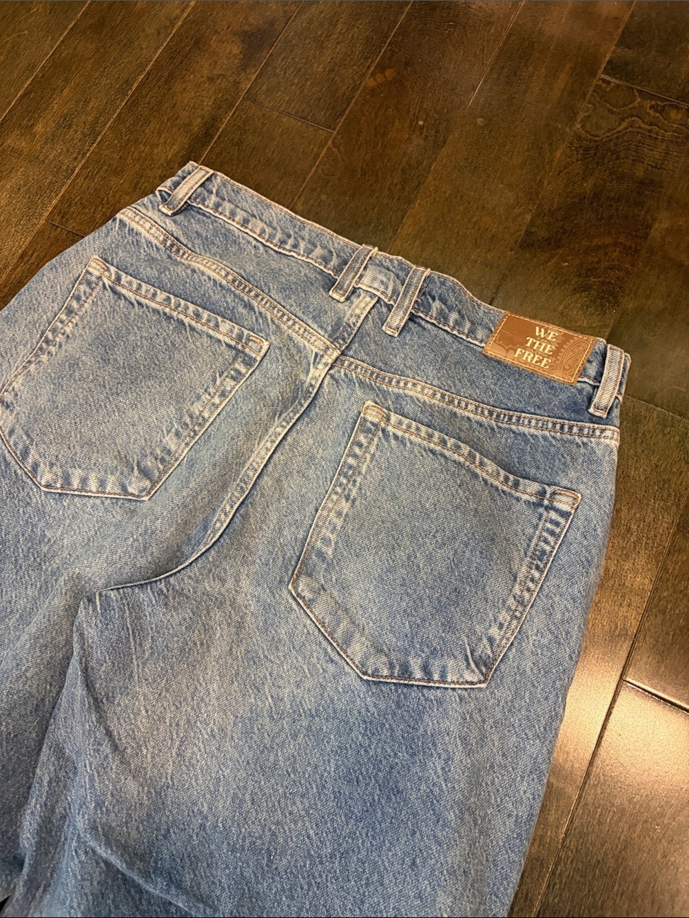 Free People Final Countdown Cuffed Low-Rise Jeans - Picture 11 of 11